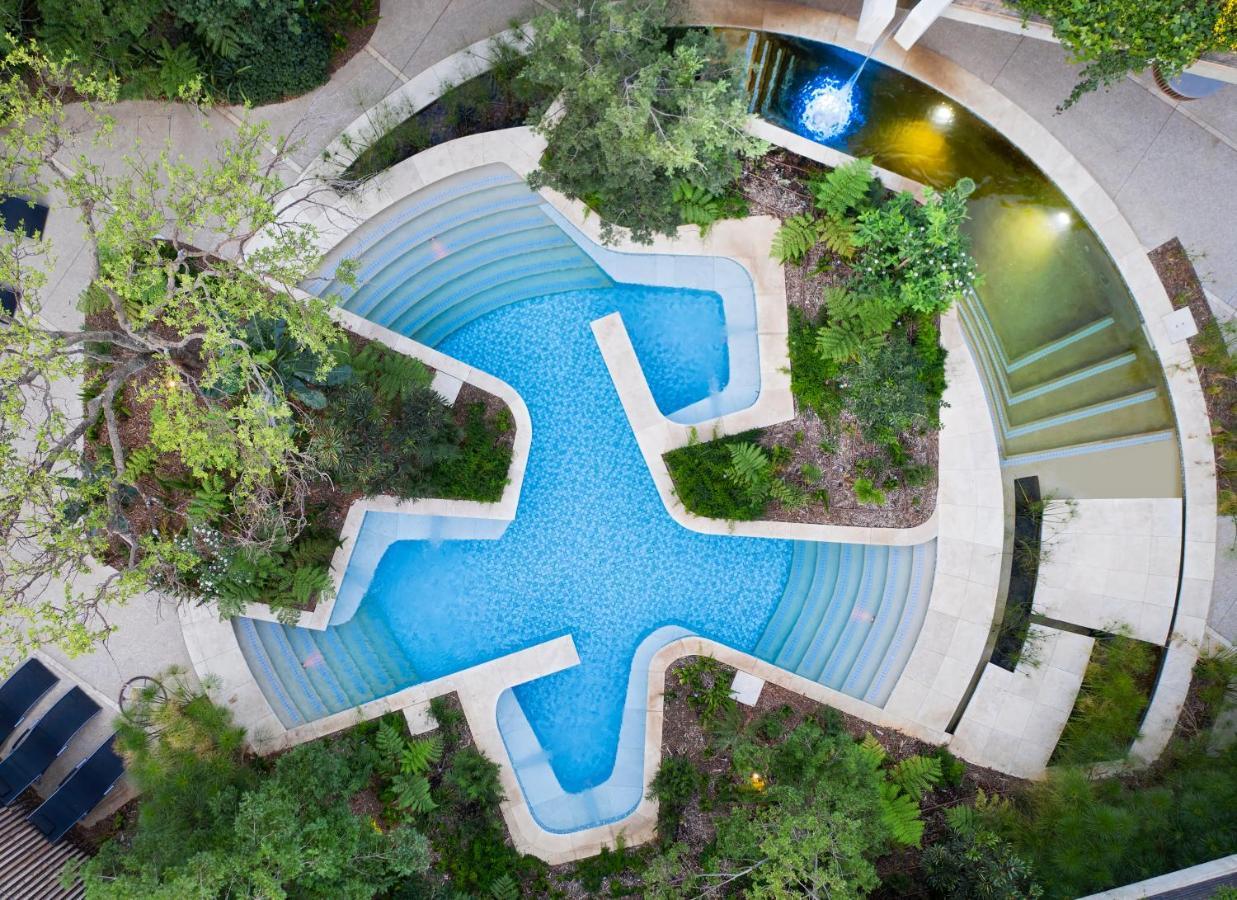 The Houghton Hotel, Spa, Wellness & Golf Johannesburg Ngoại thất bức ảnh The Star of Texas